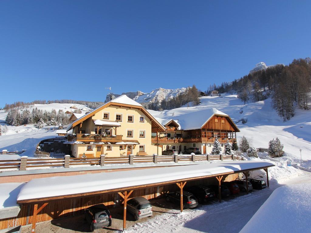 Taela Apartments San Cassiano (Badia) Exterior foto