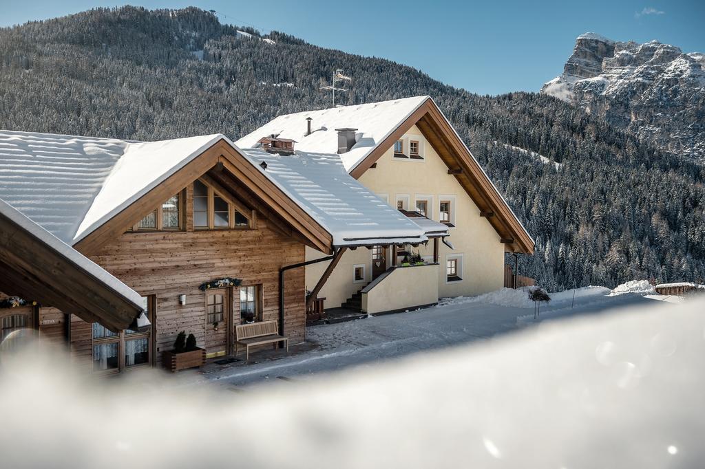 Taela Apartments San Cassiano (Badia) Exterior foto