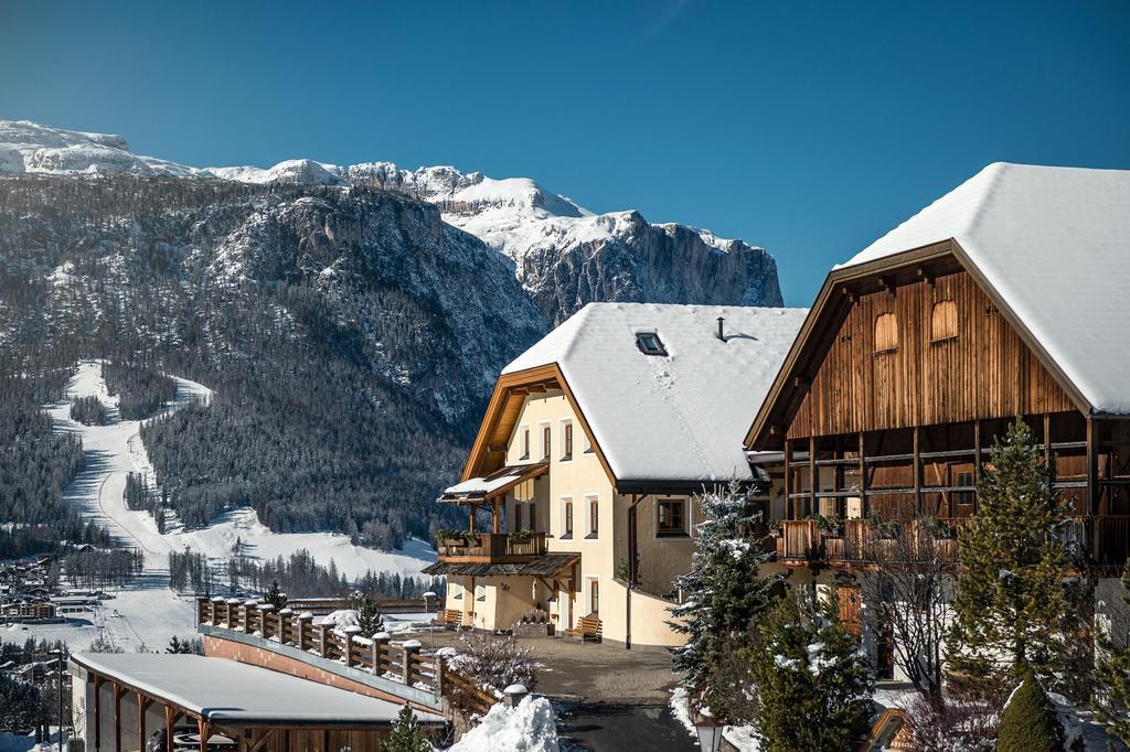 Taela Apartments San Cassiano (Badia) Exterior foto